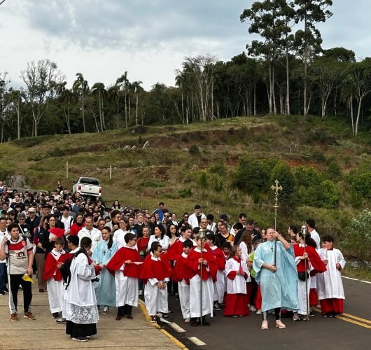 Romaria 16.08 jovem